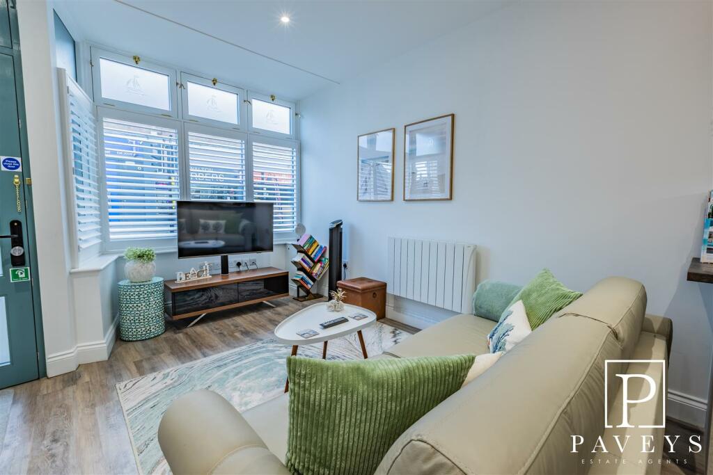 Additional image 21 of High Street, Walton On The Naze