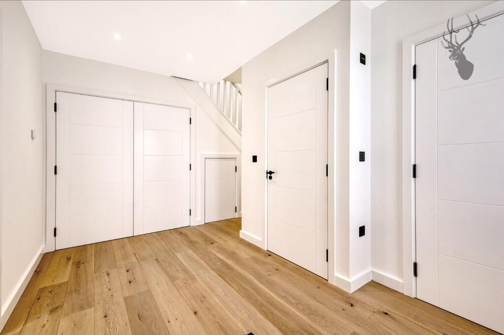 Additional image 23 of Shire Mews, Epping