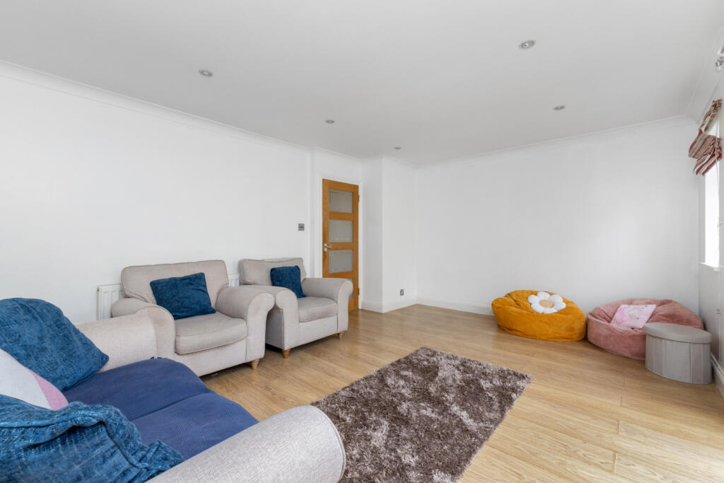 Additional image 7 of Gilbey Crescent, Stansted, Essex, CM24