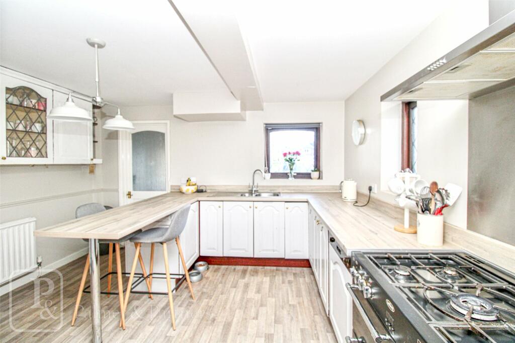 Additional image 8 of Holland Road, Clacton-on-Sea, Essex, CO15