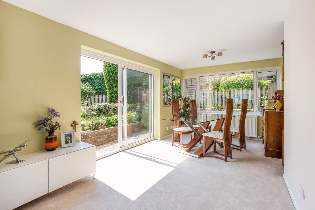 Additional image 21 of Dunedin Drive, Caterham, CR3