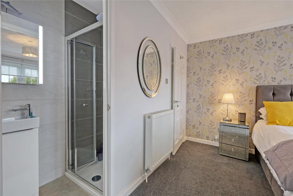 Additional image 18 of Chartfield Drive, Kirby-le-Soken, Frinton-on-Sea, Essex, CO13