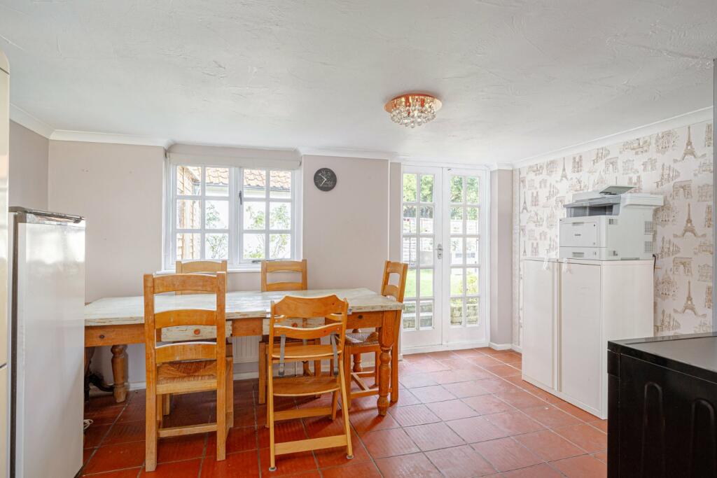 Additional image 6 of Burton End, Stansted, Essex, CM24