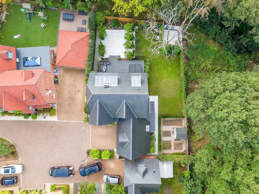 Additional image 24 of Woodside Place, Great Warley, Brentwood