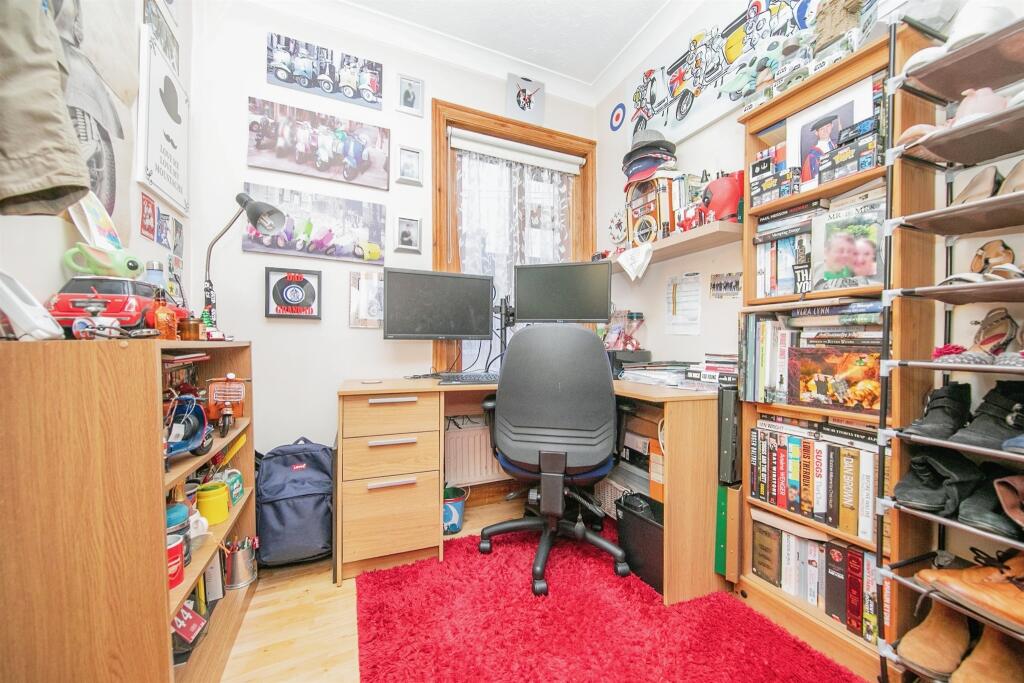 Additional image 16 of Empire Road, HARWICH