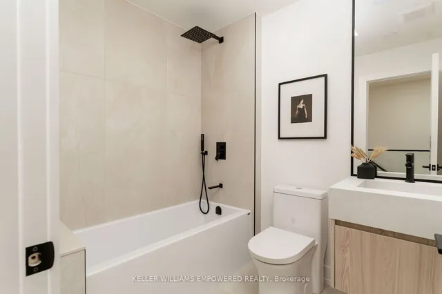 Additional image 16 of 107A Holborne Ave