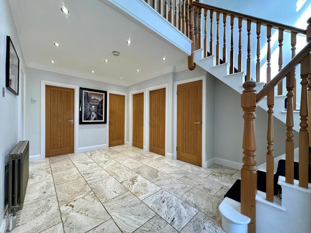 Additional image 5 of Noak Hill Road, Billericay, CM12