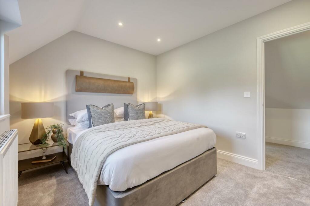 Additional image 11 of Brizes Park, Kelvedon Hatch