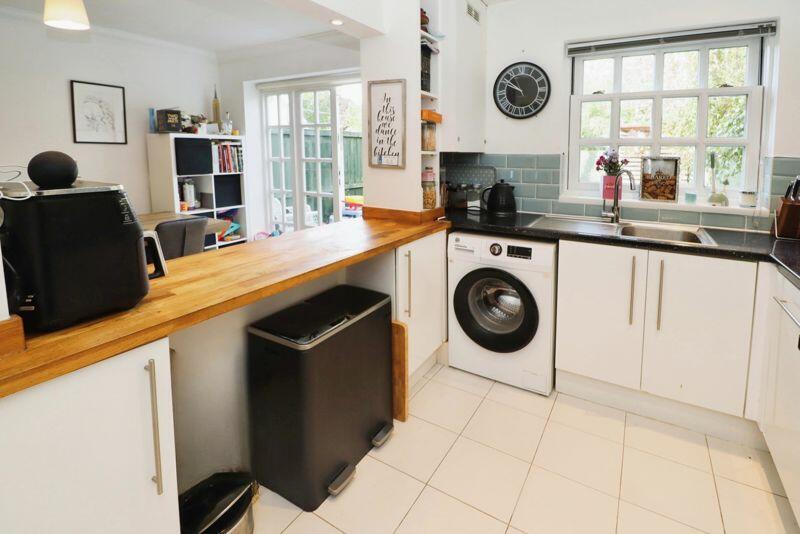 Additional image 11 of Old Ferry Road, Wivenhoe, Colchester CO7