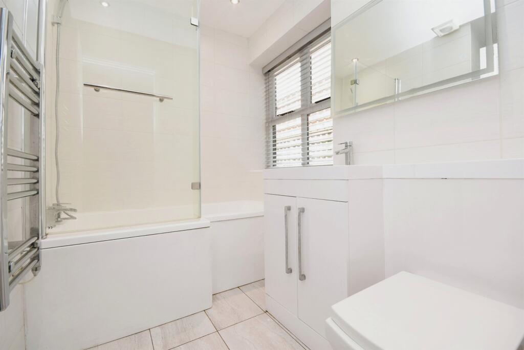 Additional image 13 of Coxtie Green Road, Pilgrims Hatch, Brentwood