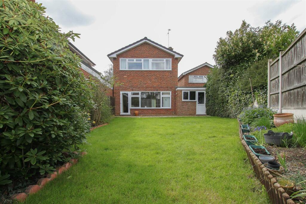 Additional image 4 of Kiln Field, Hook End, Brentwood