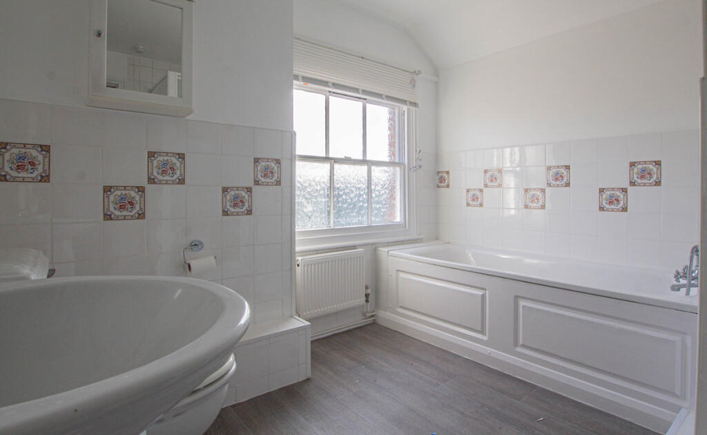 Additional image 14 of Morten Road, Colchester, CO1