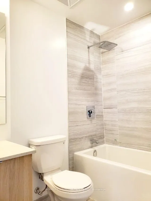 Additional image 8 of 120 Parliament St Unit 604