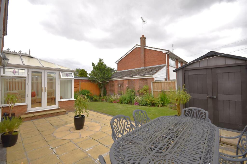 Additional image 16 of Merton Close, Neston