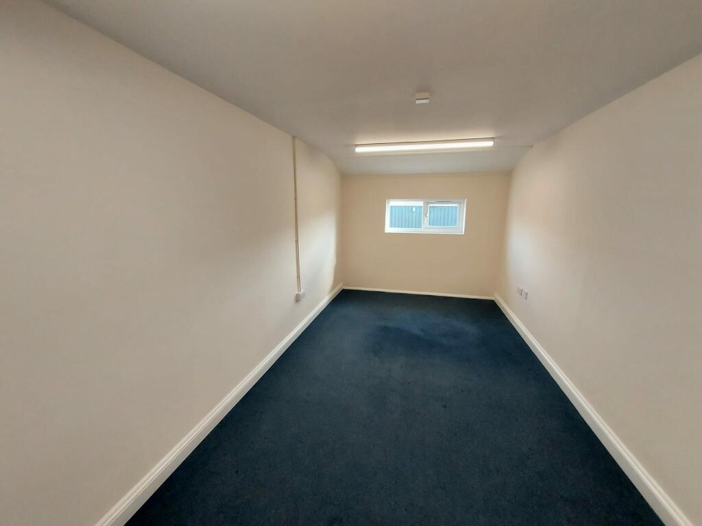 Additional image 7 of Braintree