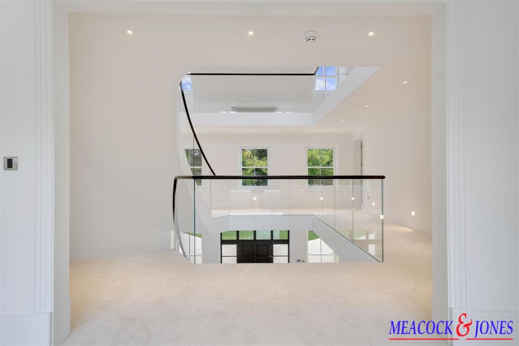 Additional image 18 of Ridgeway, Hutton Mount, Brentwood