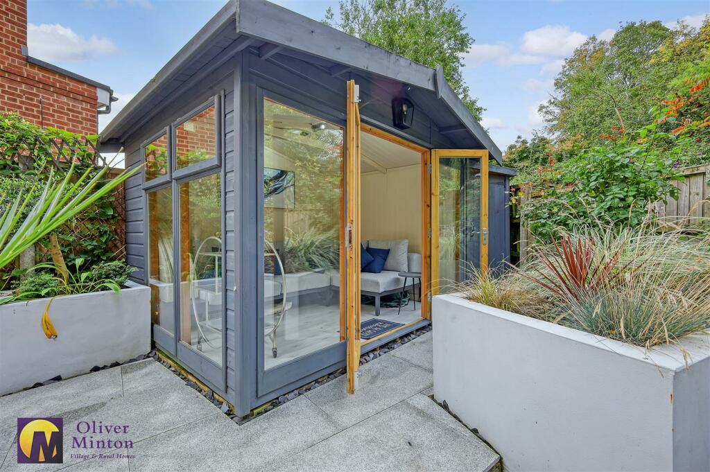 Additional image 3 of Hansells Mead, Roydon