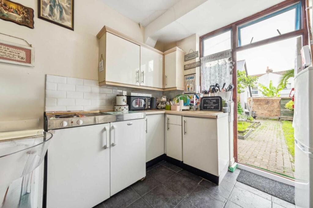 Additional image 3 of Thirsk Road, Tooting