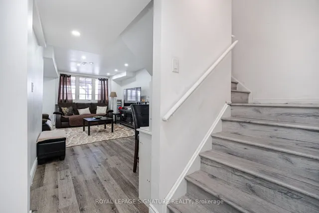 Additional image 31 of 32 Bay Breeze Dr