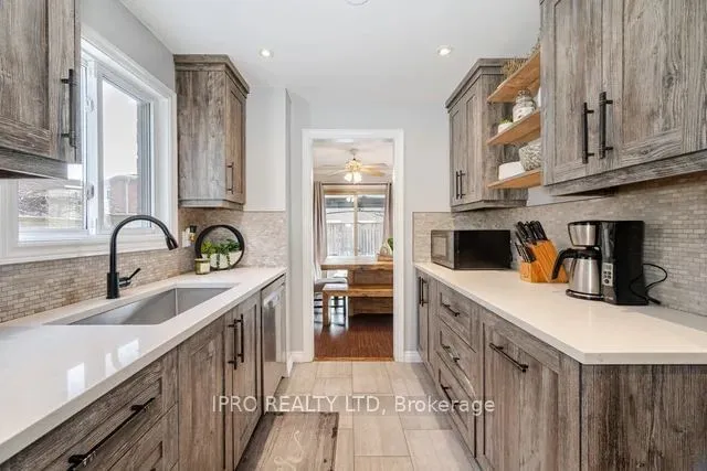 Additional image 33 of 14 Royal Palm Dr