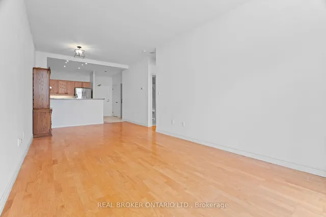 Additional image 10 of 1 Leaside Park Dr Unit 404