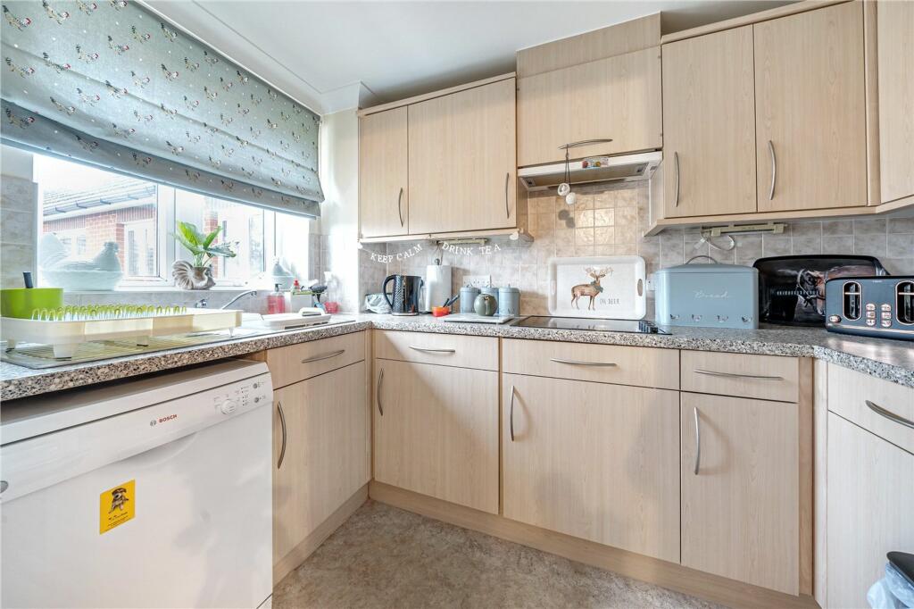 Additional image 6 of Limpsfield Road, Warlingham, CR6