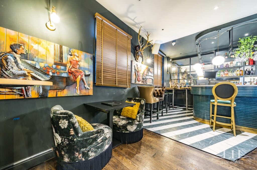 Additional image 6 of Library Bar, High Street, Ingatestone