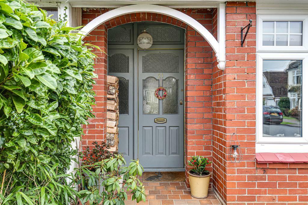 Additional image 24 of Warren Park, Warlingham, Surrey, CR6 9LD