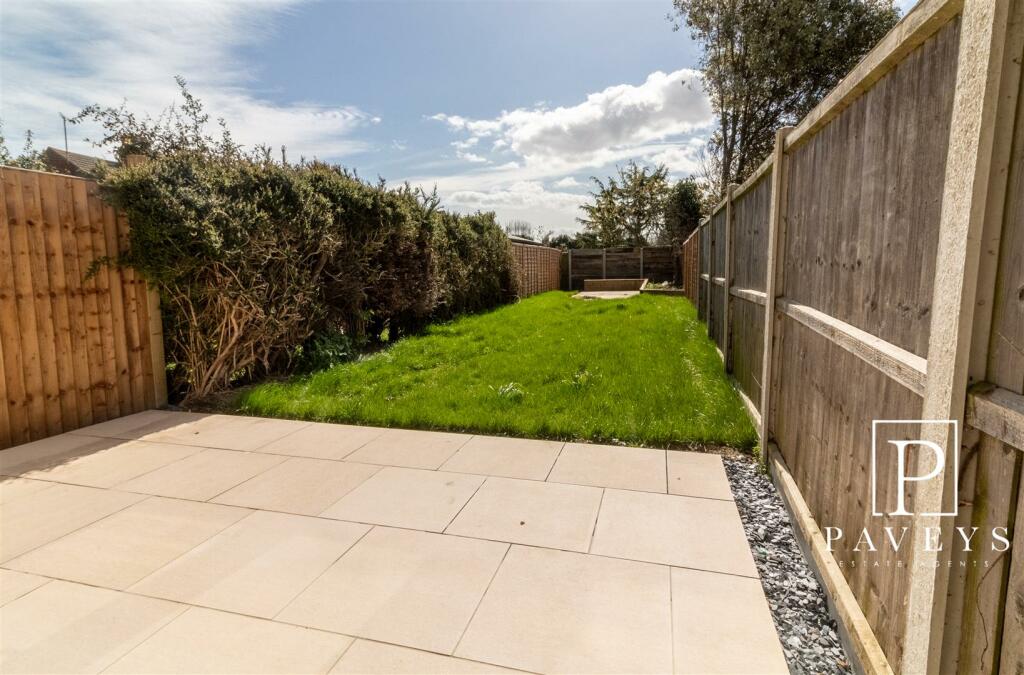 Additional image 11 of Pole Barn Lane, Frinton-On-Sea