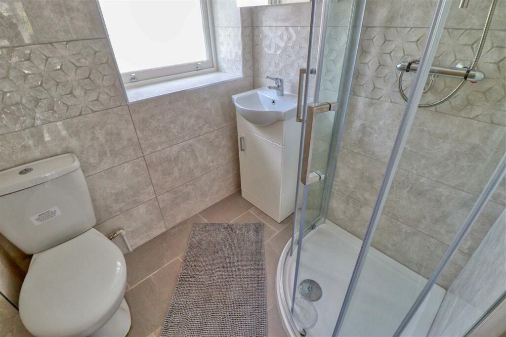 Additional image 12 of Upper Third Avenue, Frinton on Sea