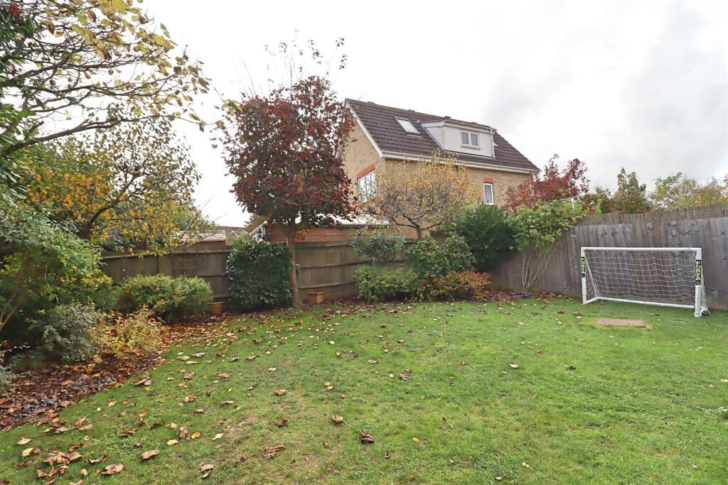 Additional image 29 of Grantham Avenue, Great Notley, Braintree