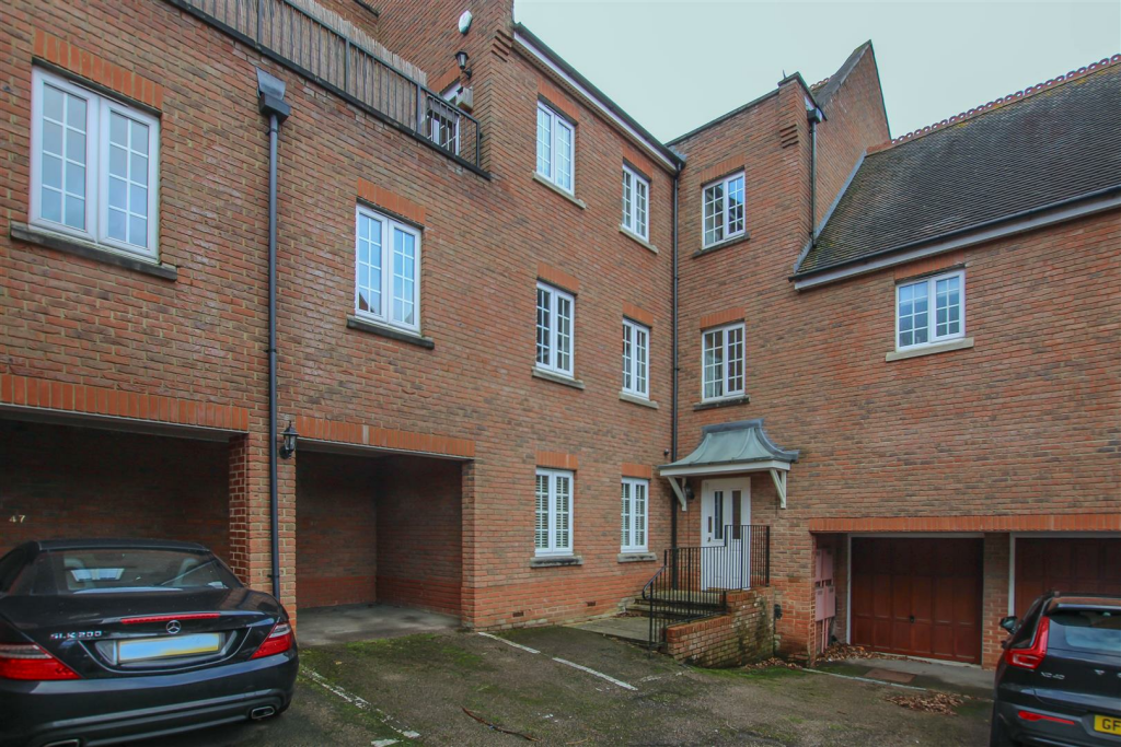 Additional image 12 of Pastoral Way, Warley, Brentwood