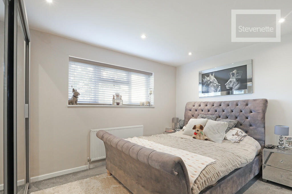 Additional image 11 of Western Avenue, Epping