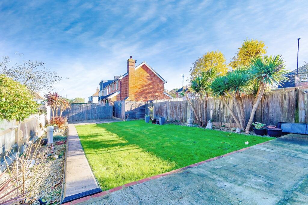 Additional image 16 of Temple Avenue, Croydon, Surrey, CR0