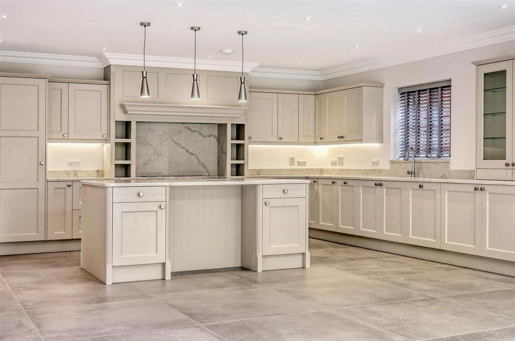 Additional image 6 of Kingsley Road, Hutton, Brentwood