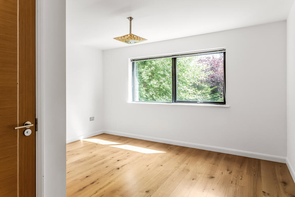 Additional image 14 of Westhall Road, Warlingham, Surrey