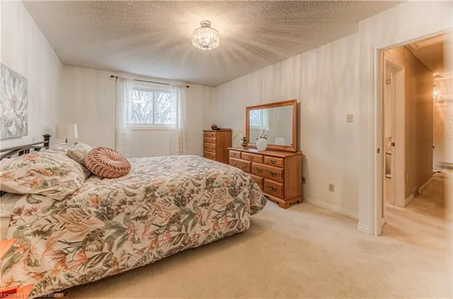 Additional image 24 of 16 Woodview Cres