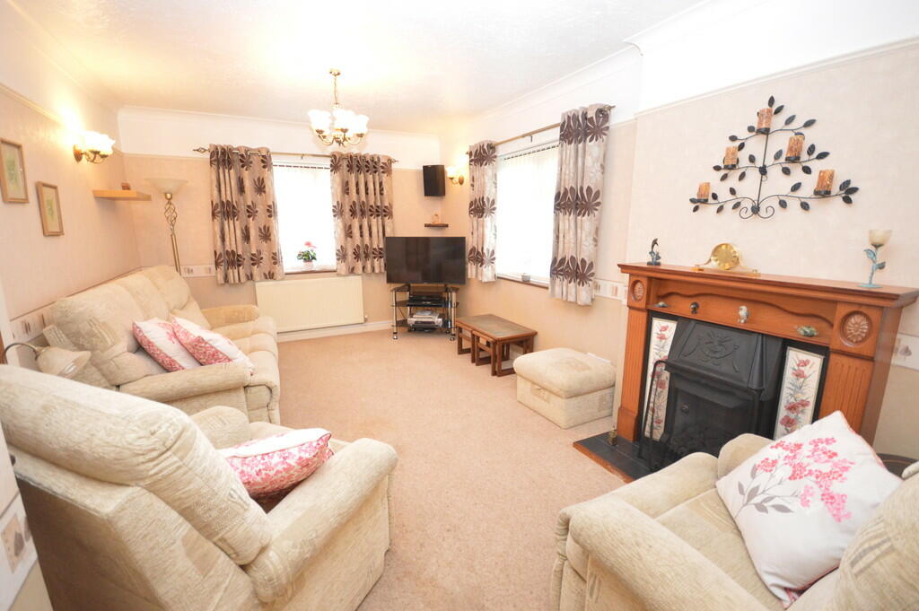 Additional image 21 of Station Road, Alresford