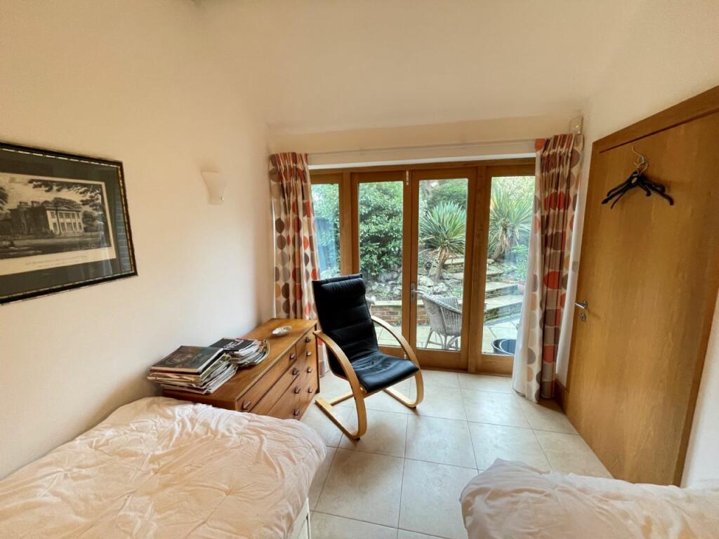 Additional image 13 of HOLLAND ROAD, FRINTON-ON-SEA