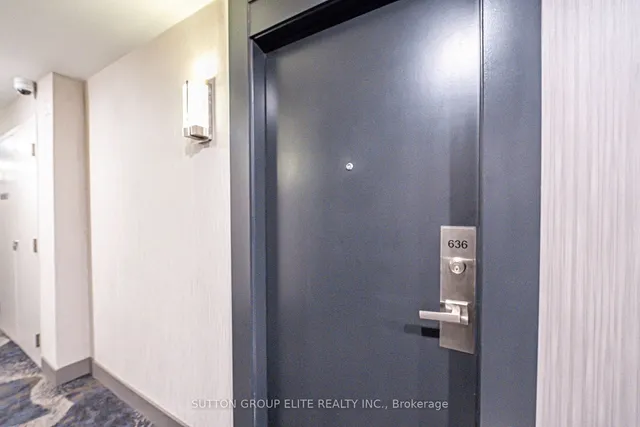 Additional image 6 of 250 Wellington St Unit 636