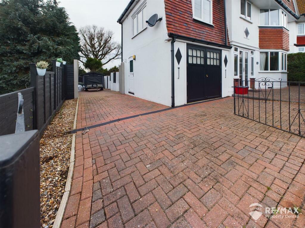 Additional image 46 of St. Michaels Road, Harwich