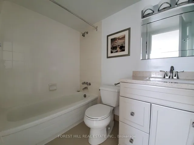 Additional image 13 of 633 Bay St Unit 2308