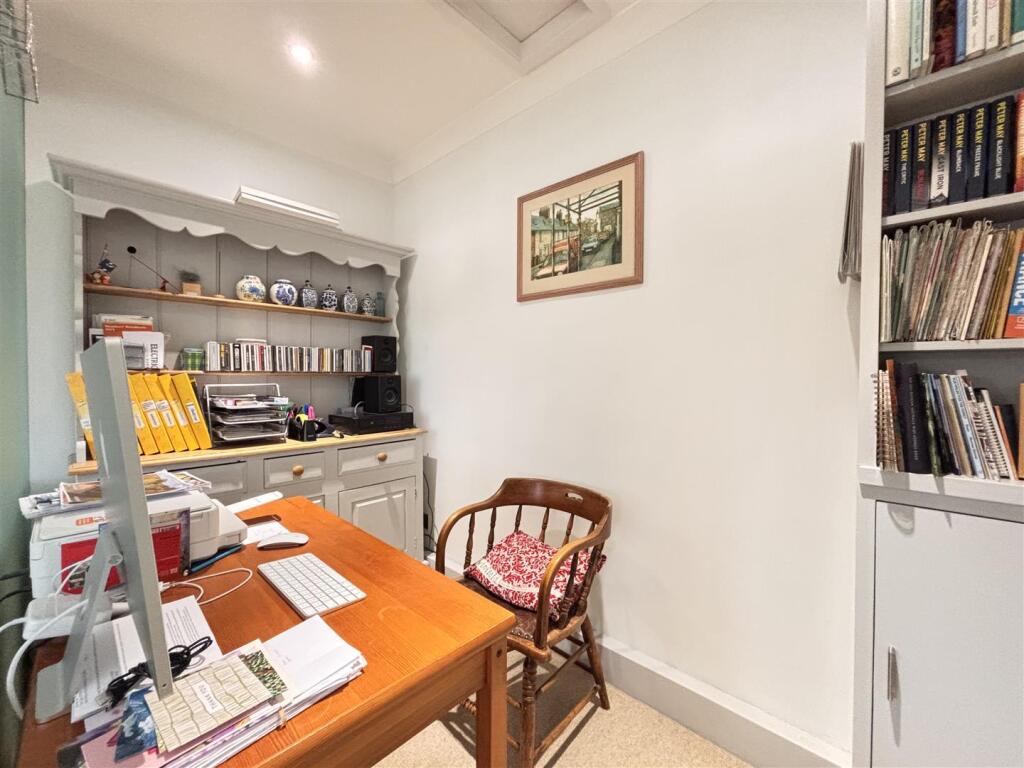 Additional image 17 of Windmill Road, Bradfield