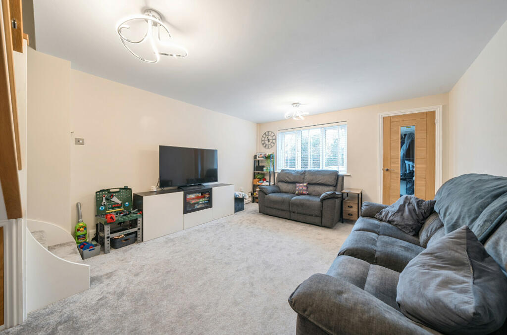 Additional image 4 of Rayfield Close, Barnston, Dunmow, Essex, CM6