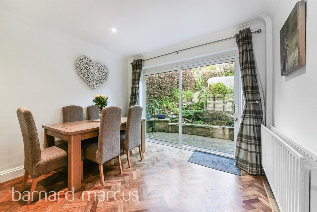 Additional image 4 of Mitchley Avenue, South Croydon