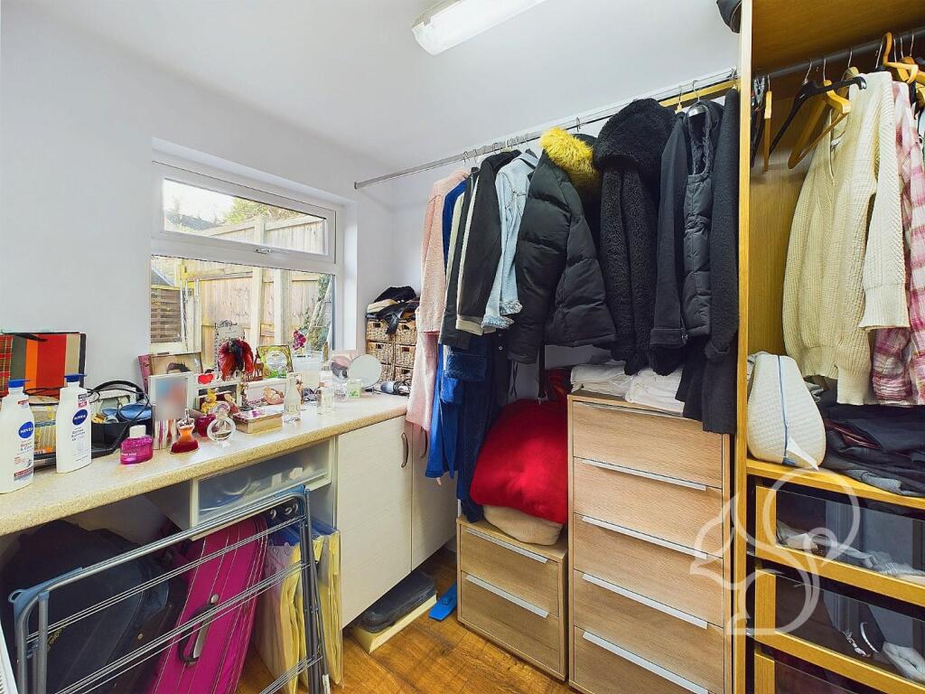 Additional image 39 of Hillside Road, Billericay