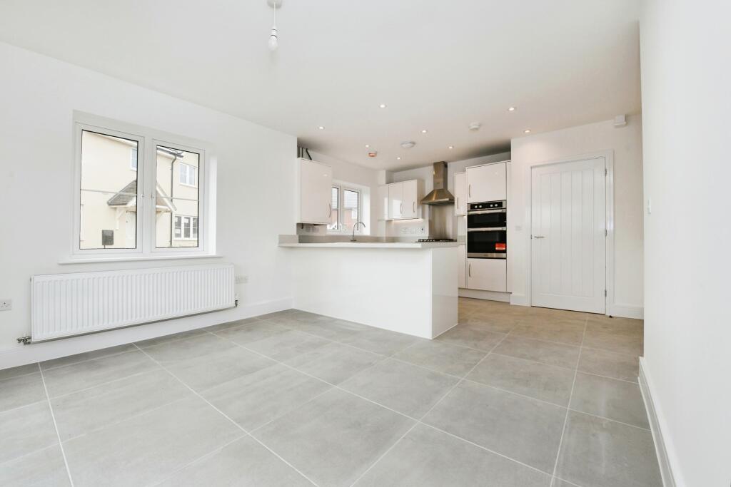 Additional image 5 of Meadow Gardens, Clacton On Sea, Essex, CO16