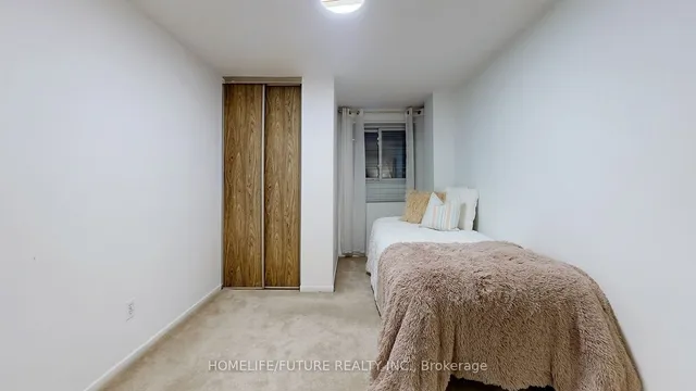 Additional image 25 of 16 Chad Cres