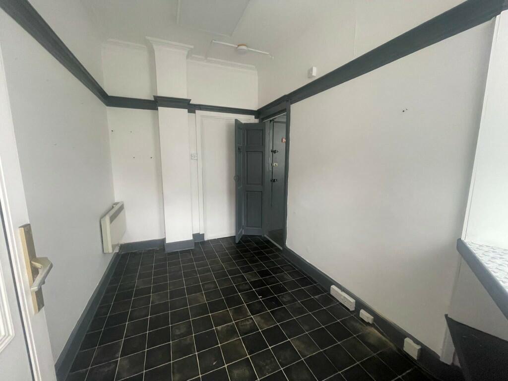 Additional image 2 of West Avenue, Clacton-On-Sea, Essex, CO15