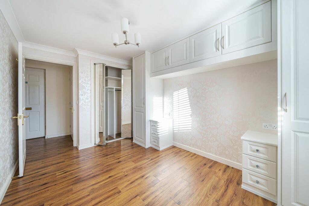 Additional image 8 of Limpsfield Road, Warlingham, CR6